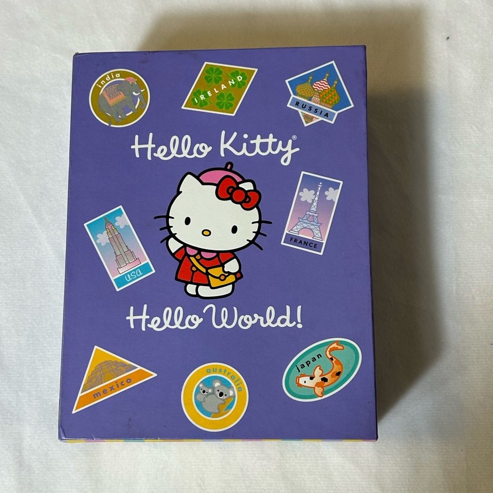 2002 Hello Kitty Note Card / Stationary Set